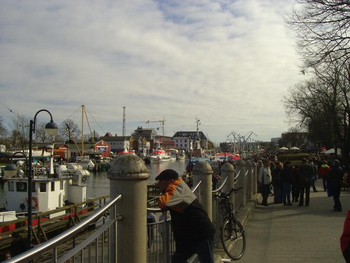 2007_Warnemünde_Hafenfest